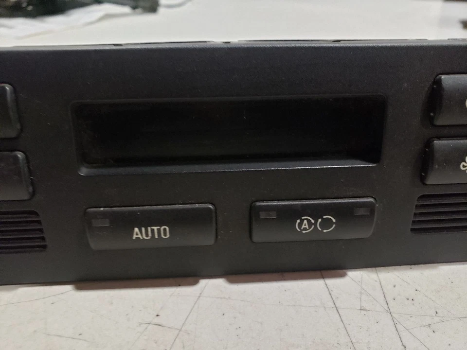 Control de temperatura climático - BMW 330CI Conv E46 LCI 2004 - 01-06 OEM 6931604 Foto 3 de 4