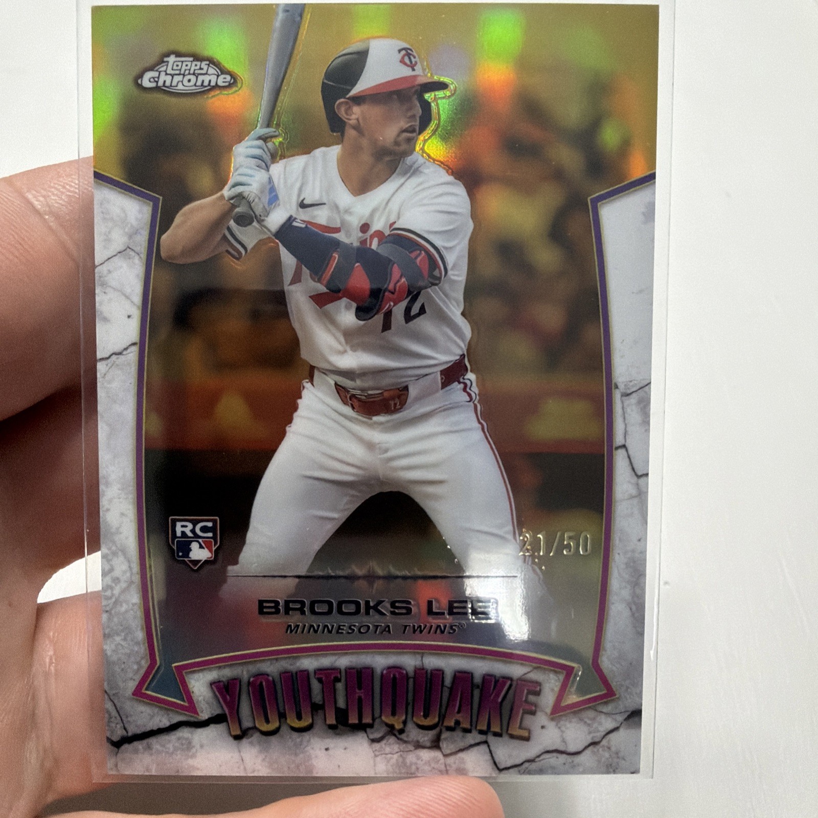 Brooks Lee 2025 Topps Chrome RC Youthquake Gold Refractor /50 Minnesota Twins