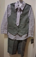 Boys Van Heusen 4T Vest Suit 4 Piece NWT Easter, Weddings
