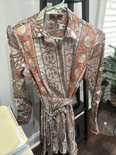Women’s Size small Lulus dress.