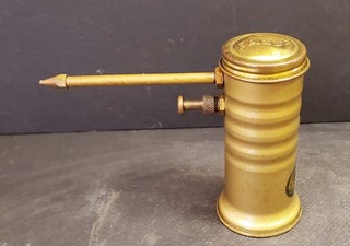Vintage EAGLE Brass Pump Oiler Long Spout
