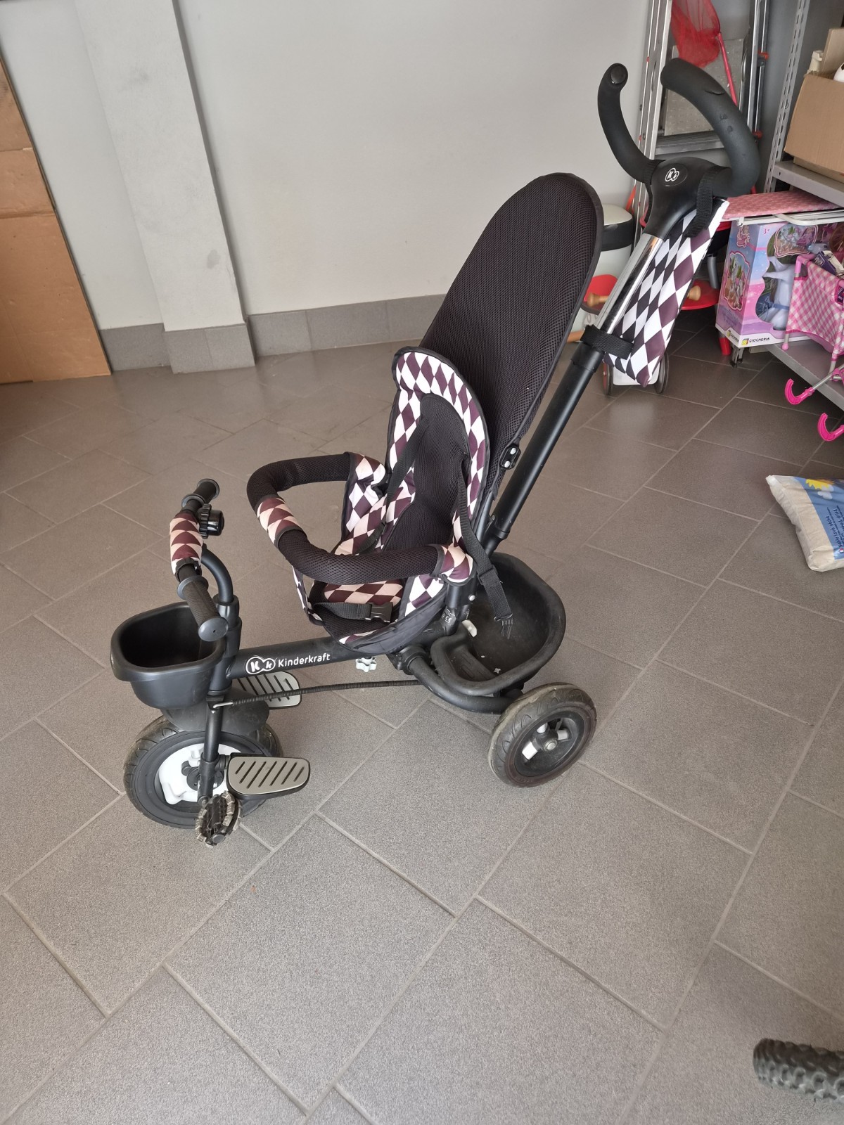 Passeggino A Triciclo
