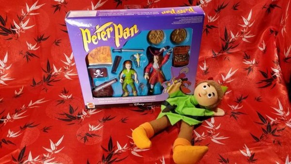 Vintage 1993 Mattel Disney World Peter Pan Captain Hook Action Figure Playset for sale online | eBay
