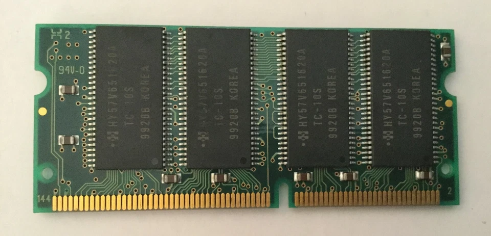 HYUNDAI PC 100 64mb memoria RAM, computadoras portátiles, computadoras Foto 2 de 2