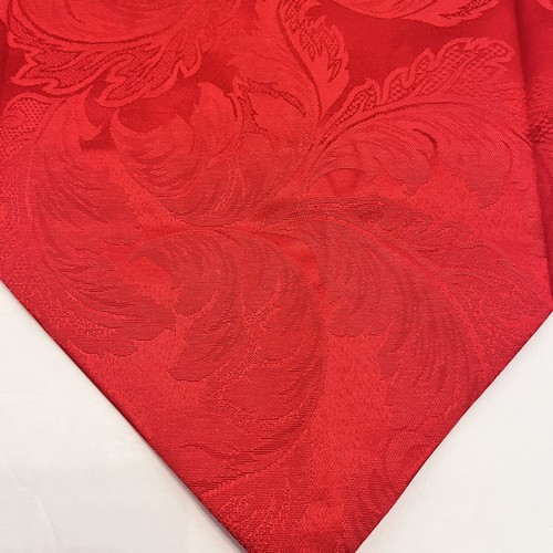Vintage Christmas Table Runner Red 13x70 Damask Floral Leaves Print Tassels - Picture 5 of 9