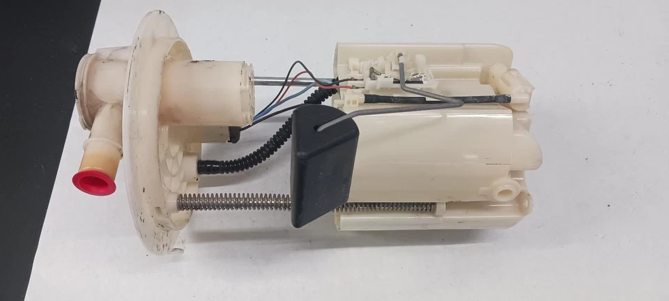 '04 Conjunto de bomba de combustible PONTIAC MONTANA OEM ¡6 meses de garantía! Foto 3 de 4