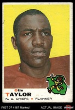 1969 Topps #191 Otis Taylor Chiefs Prairie View 1 - POOR
