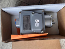 604P15 1PC NEW CCS 604P15 Pressure Switch 
