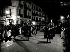 LD425 Oversized Original Photo ANCIENT ROMAN UNIFORMS MATCH IN PARADE IN SPAIN