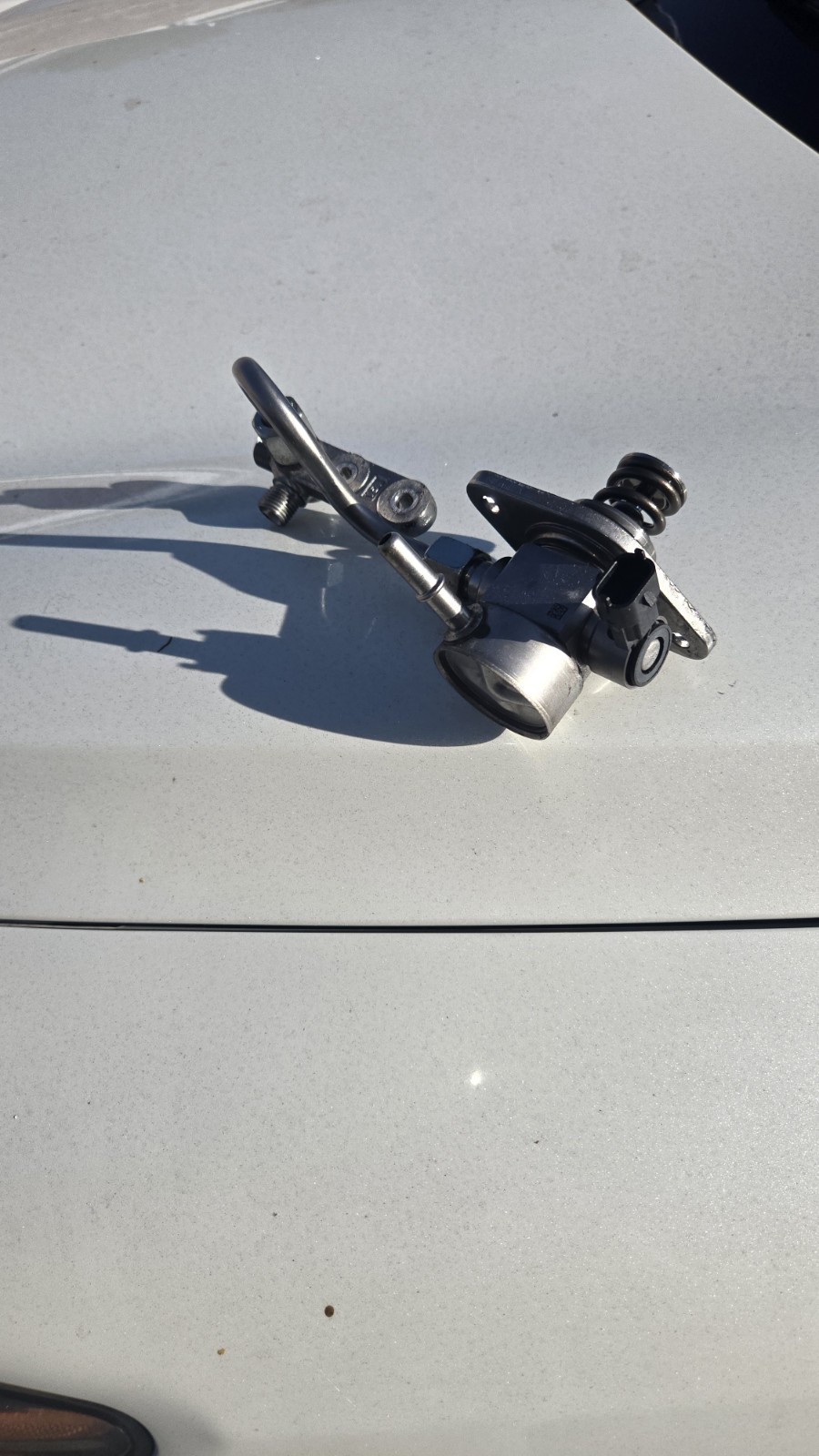 Maserati Ghibli 2014-2019 High pressure fuel pump P/N 0122260