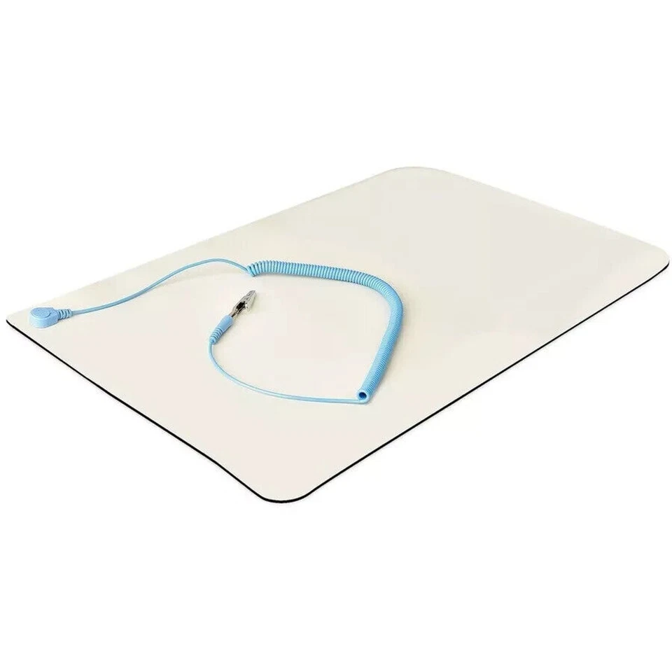 StarTech Anti Static Mat, ESD Mat for Electronics Repair, Anti Static Table/Desk - Image 4 of 4