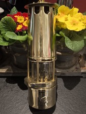 Lampe de mineur corps et base  en laiton poli fonctionne à l'essence
