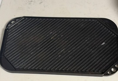 Nordic Ware Pro-Cast Reversible Rectangular Cast Aluminum Grill Pan  18 
