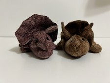Vtg Russ Berrie Tyrone Triggor Triceratops Dinosaurs Brown Bean Bag Plush Toys