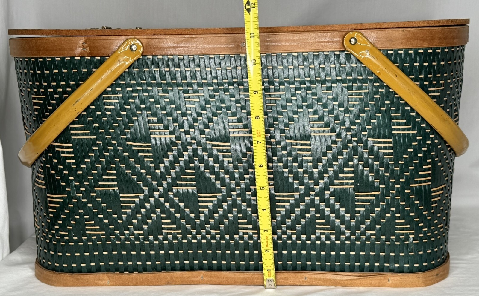 Picture 3 of 24