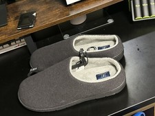 mens house slippers size 11-12