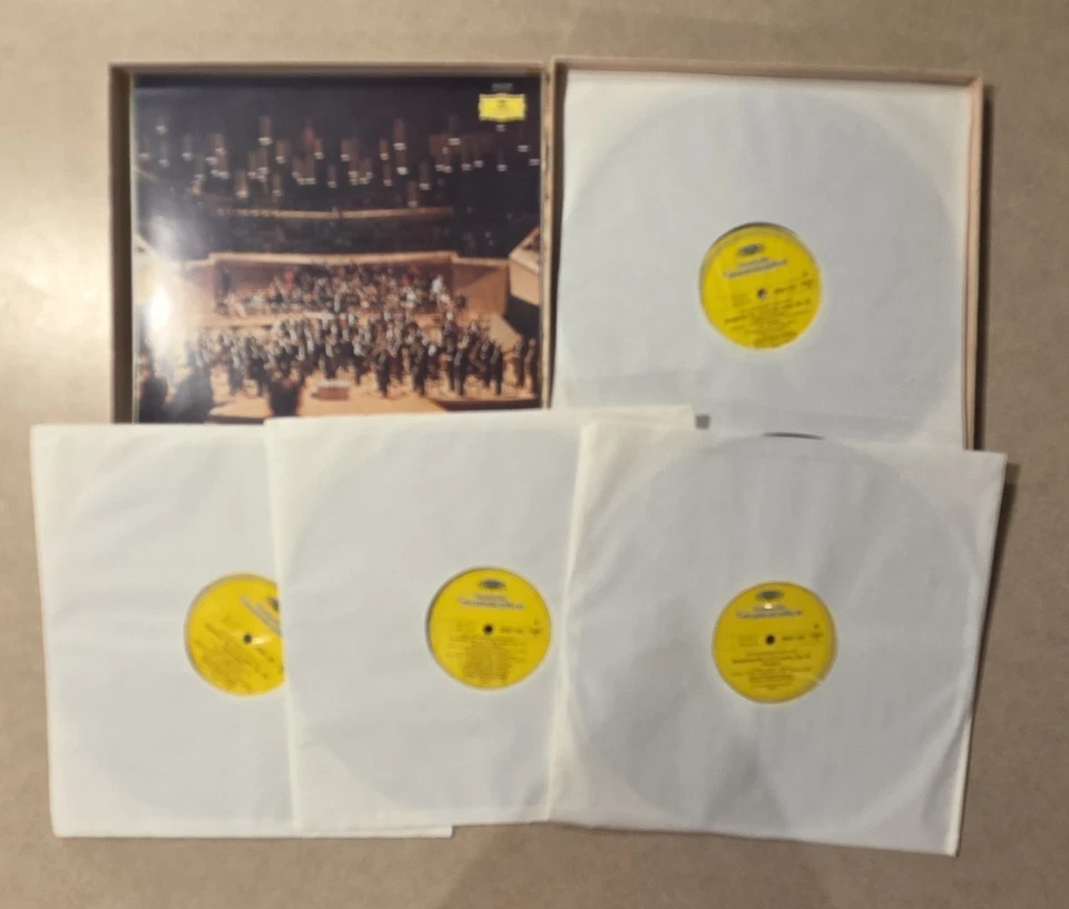 Felix Mendelssohn Bartholdy 5 Symphonies Karajan Berlin Orchestra Set of 4 LPs - Image 4 of 4
