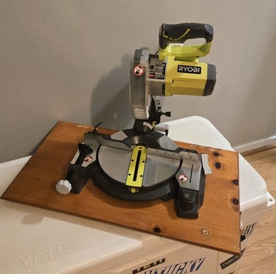 Ryobi P551 7-1/4 in 18V ONE+ Compound Miter Saw Kit w/ Battery, Charger Manual