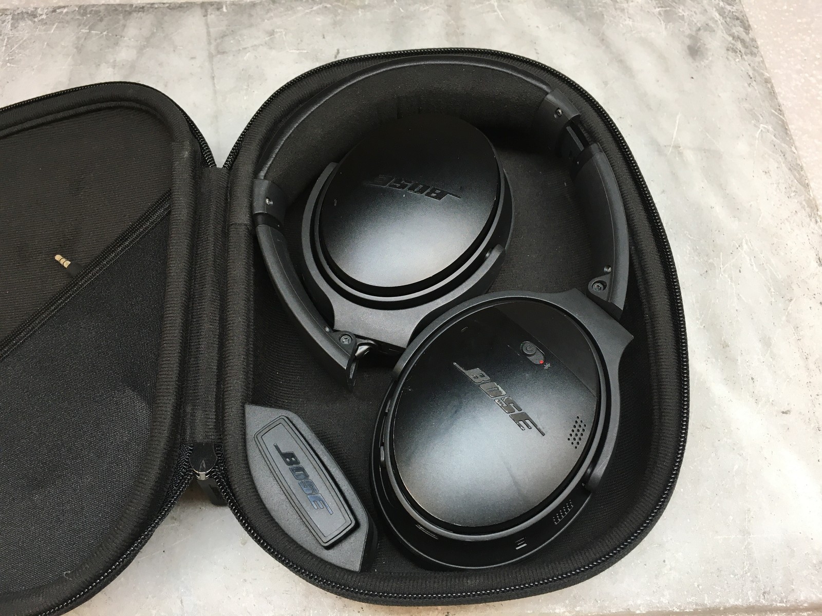 Bose Quiet Comfort 35 Wireless Headphones QC35 Black Tested & Functional