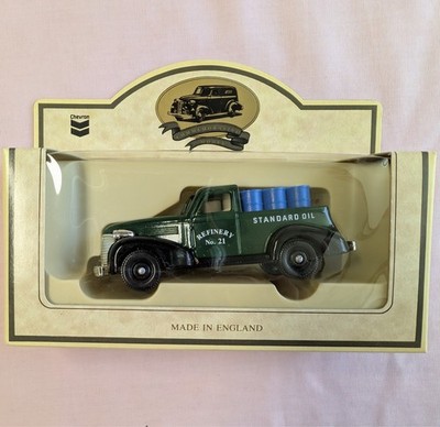 Chevron Standard Oil Refinery No 21 Die Cast Truck 1939 Chevrolet Pick Up 3 inch