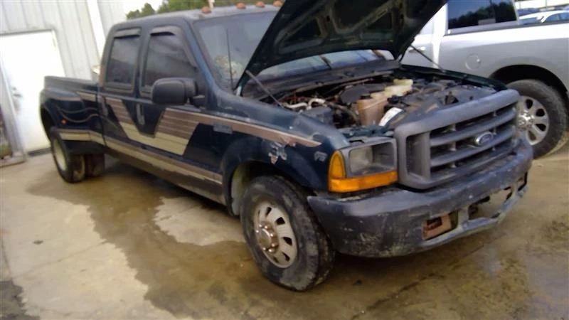 Riel de combustible completo con inyector de combustible gasolina compatible con 99 CROWN VICTORIA 1097880 Foto 2 de 4