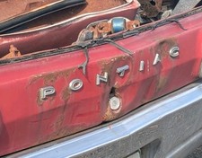 1966 Pontiac Trunk Letters Rear Emblem Used Oem Good Pins