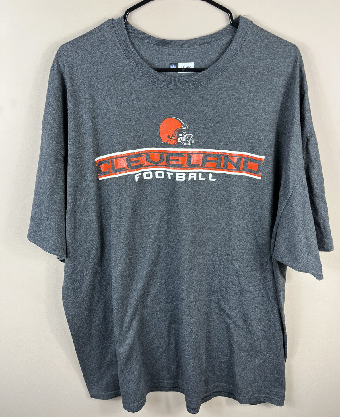 Cleveland Browns Tshirt Football Mens 2XL NFL Team Apparel Gray Dawg Pound