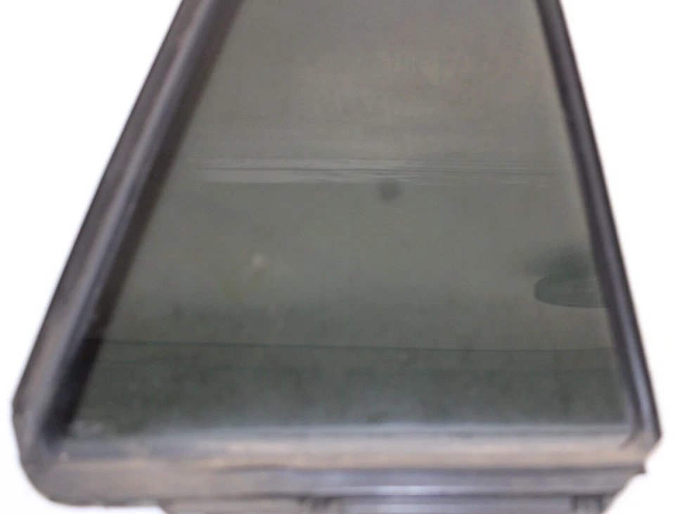 Subaru Outback 2010-14 pasajero puerta trasera vidrio sello de partición OEM 62012AJ30A Foto 3 de 4