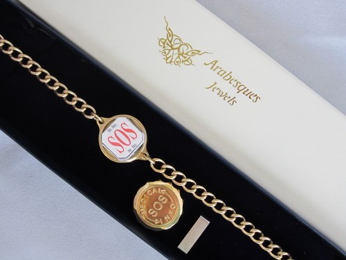STAINLESS STEEL GOLD SOS BRACELET/MEDICAL ALERT/EMERGENCY LADIES/MENS/TALISMAN. - Picture 3 of 4