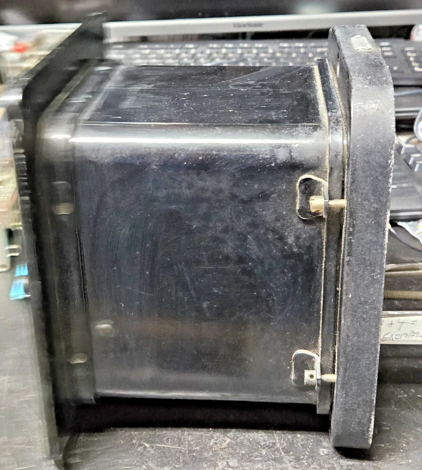 Vintage Landis & Gyr Zug single phase AmpHour meter&counter 60 Hz 110V steampunk - Image 4 of 4