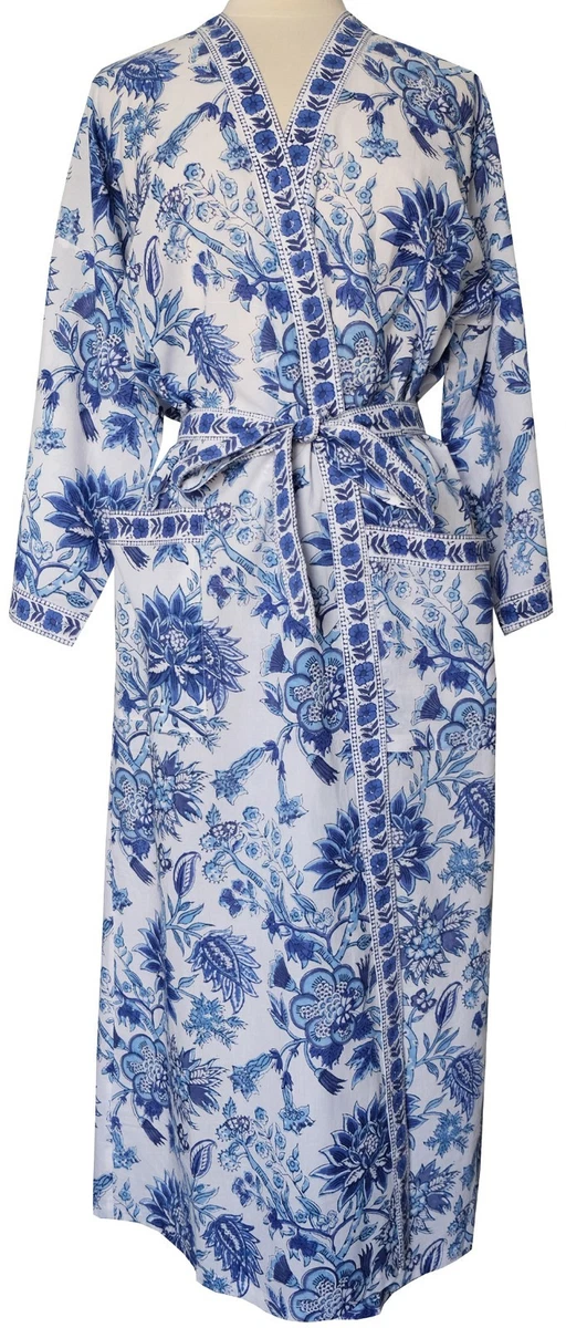 chinese dress ladies Women's White Jacquard Short Dressing Gown main image 1