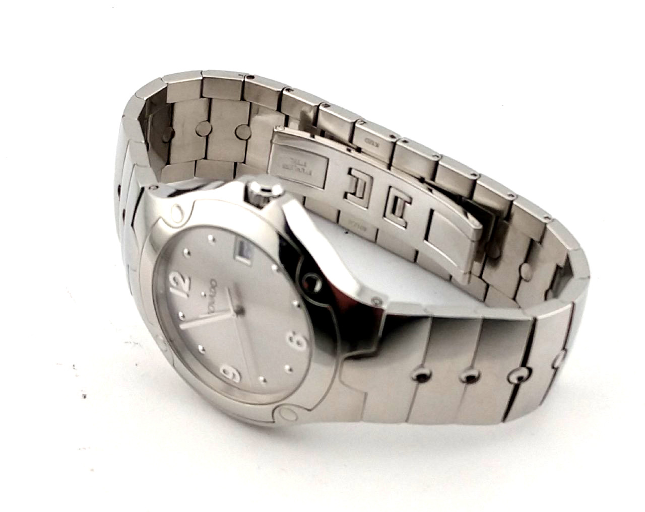 Silver SS W/Unique "SE" Edition Movado Hand:#84.G1.1892 Sports Dial/Second Mens - VintageWatches.PK Silver SS W/Unique "SE" Edition Movado Hand:#84.G1.1892 Sports Dial/Second Mens - vintagewatches.pk