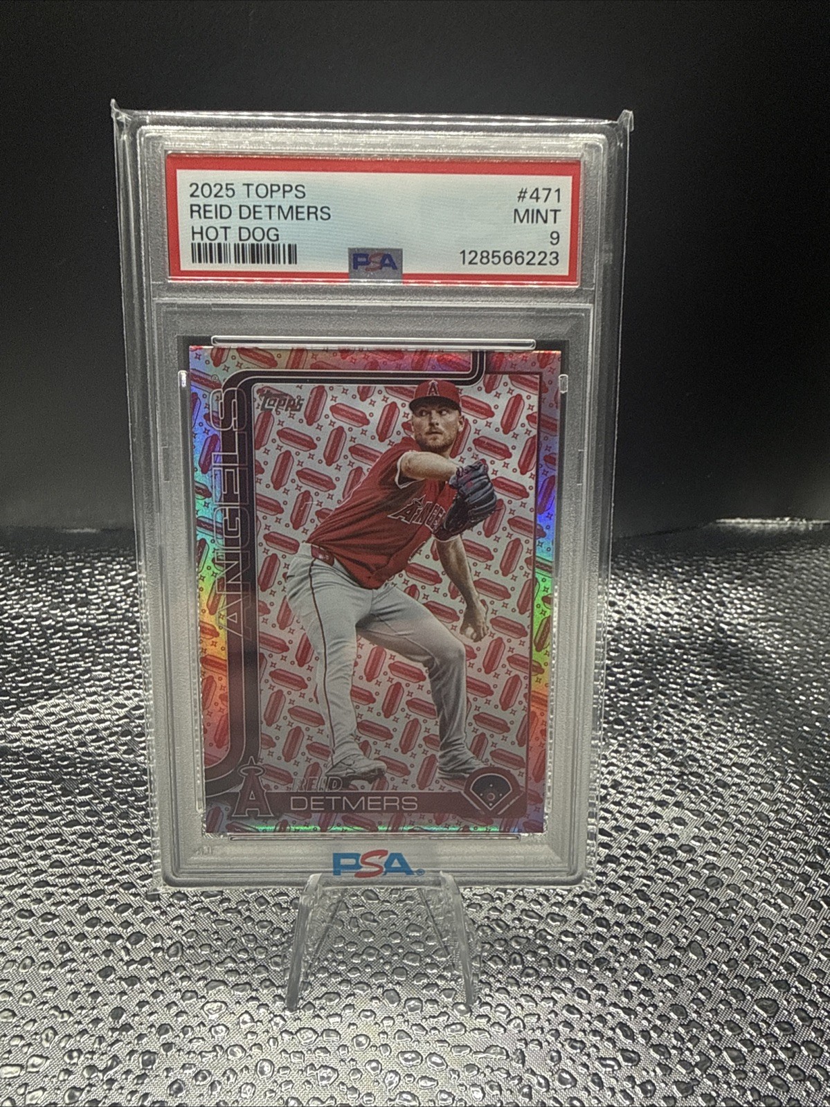 2025 Topps Series 2 - Reid Detmers #471 Hot Dog 🌭#35/99 PSA 9 🔥 view 1