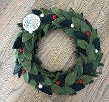 Trader Joe's - 11.8" diameter Handcrafted Felted Wool Holiday Wreath - NEW