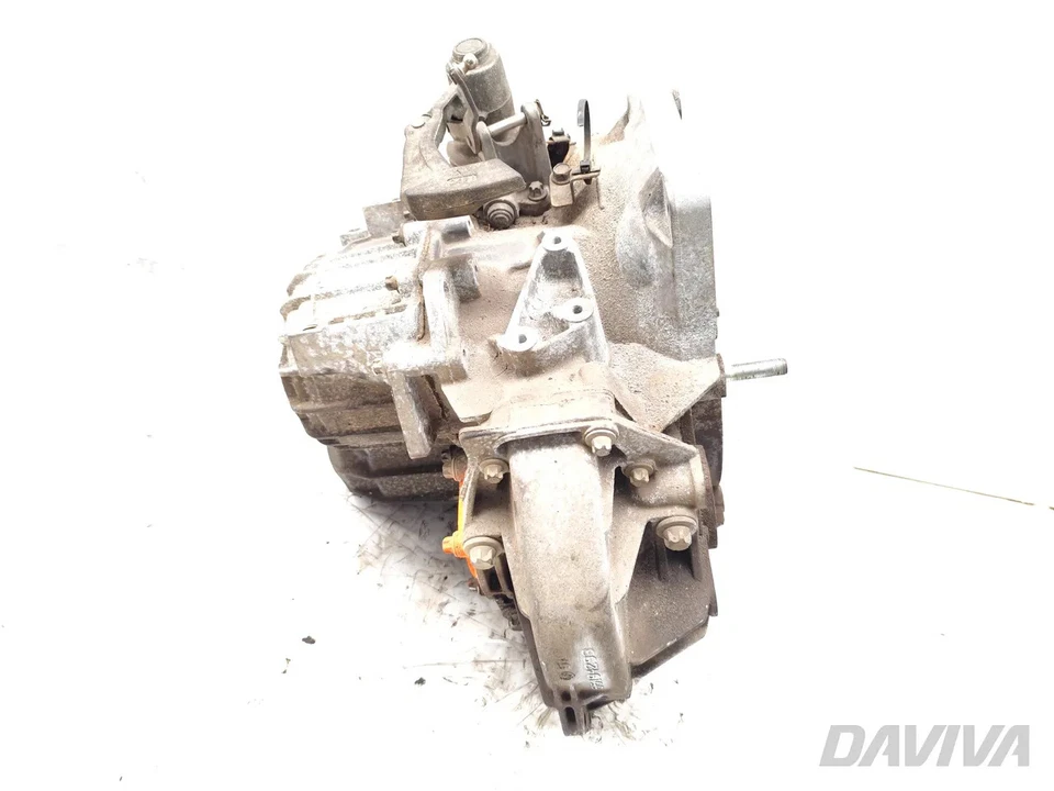 Vauxhall Insignia Boîte de vitesses manuelle à 6 vitesses 1.6 CDTI Diesel M32 - Image 3 of 4