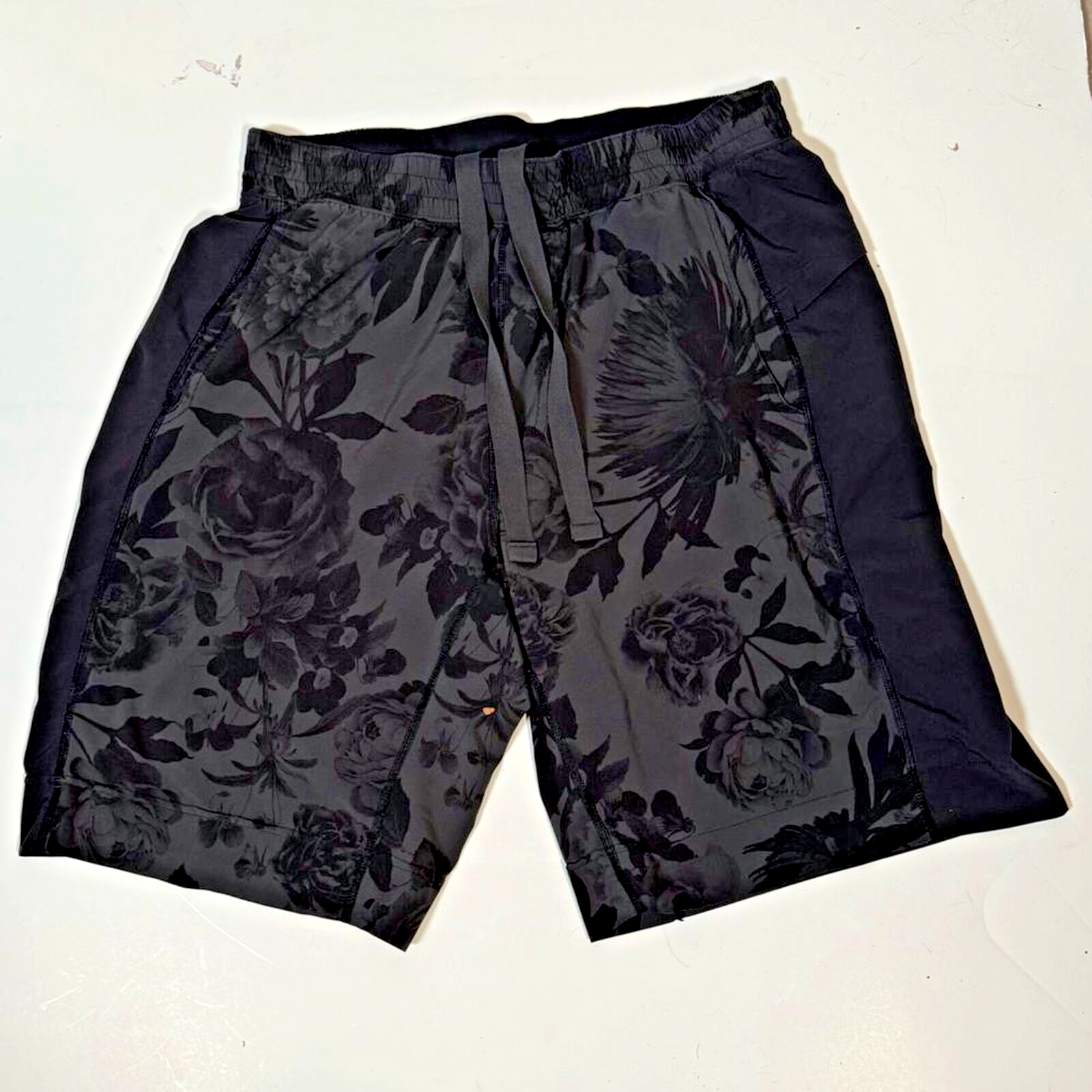 Foto 1 di 4