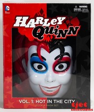 DC Comics Harley Quinn Vol. 1 Hot in The City Book & Mask Set New