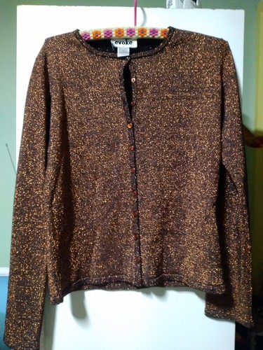EVOKE WOMENS BRONZE TOP SZ 10 LONG SLEEVES MACH WASH VISCOSE BUTTON DOWN DRY CLE