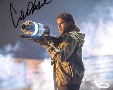 Carlos Valdes The Flash Autographed Signed 8x10 Photo ACOA