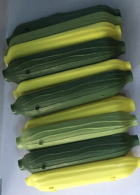 Christmas Corn On Cobb 10 Royal Product Dishes Holder Green Yellow Plastic