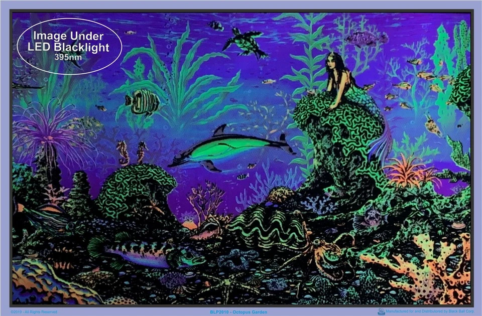 Póster Octopus Garden de: Michael Fishel Blacklight - Flocado - 35" x 23" Foto 2 de 2