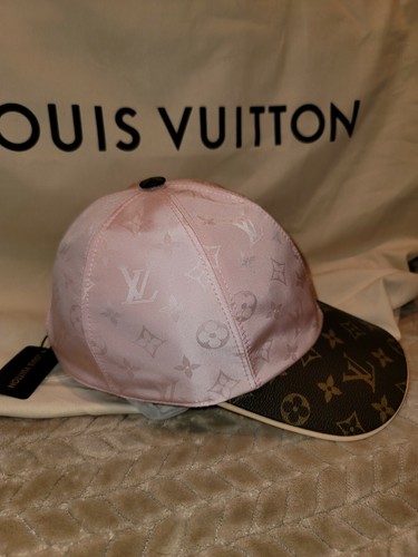 Cappello berretto LOUIS VUITTON rosa monogramma tela estivo taglia media, Wild at Heart - Foto 1 di 12