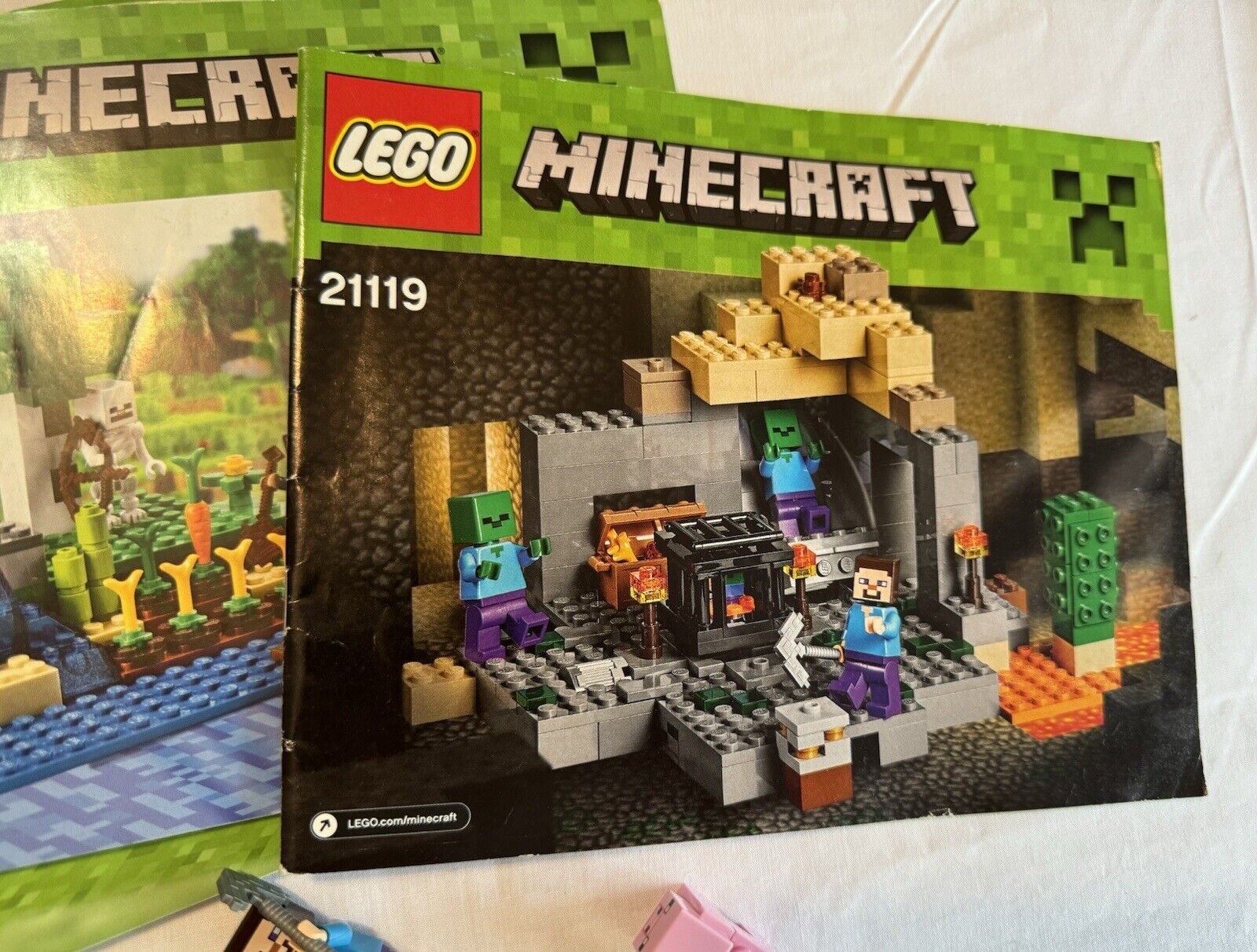 Lego Minecraft 21114- 21115- 21119 Manuals Assorted Replacement Parts 