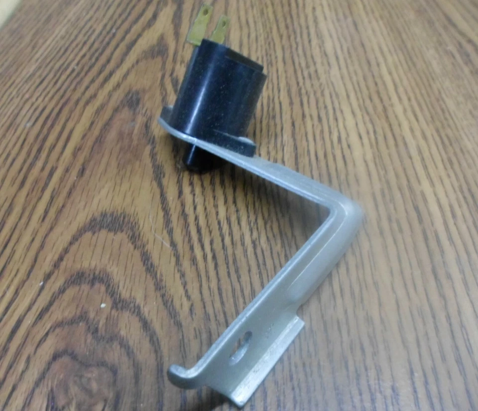 Interruptor de parada de semáforo NORS reemplaza #'s 1993595 D-879 en 63 1963 Oldsmobile Foto 3 de 4