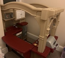 step2 grand grillin walk in kitchen