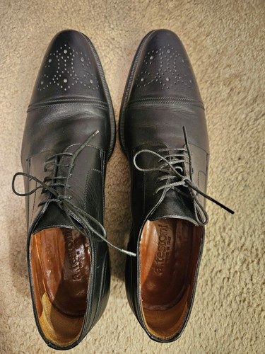Testoni Medallion Cap Toe Men's; Shoes Size 11; Made in Italy