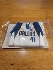 2007-08 Upper Deck Mini Jersey DIRK NOWITZKI Dallas Mavericks HOF Sealed SP