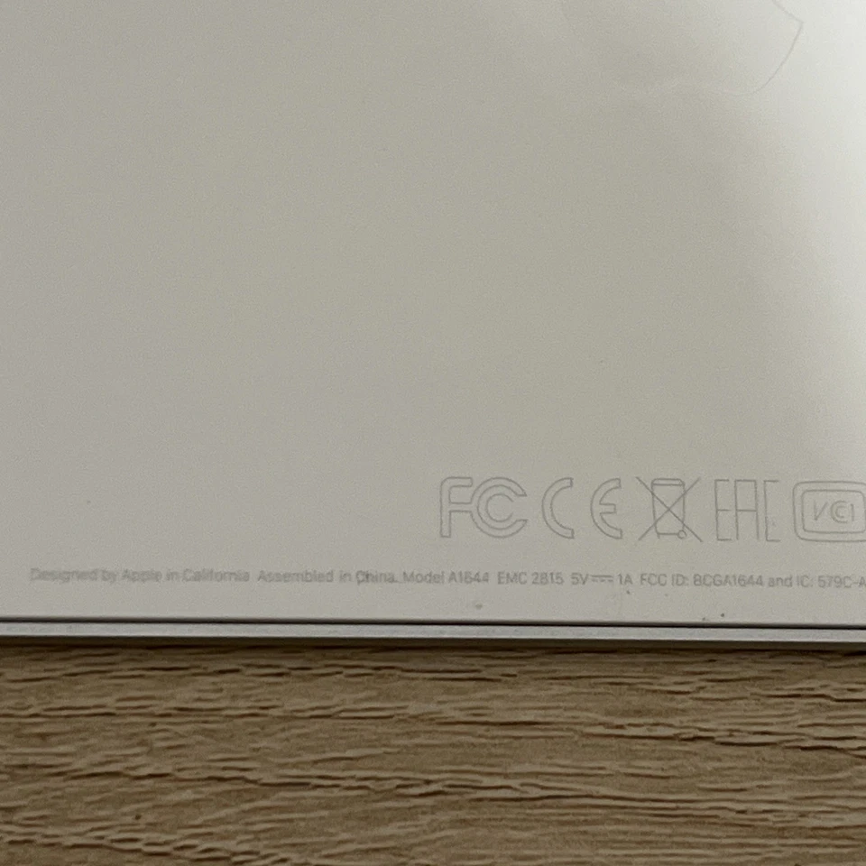 Apple Magic Wireless Keyboard 2 Tastatur A1644 Akku weiß silber Bluetooth QWERTZ - Bild 3 von 4