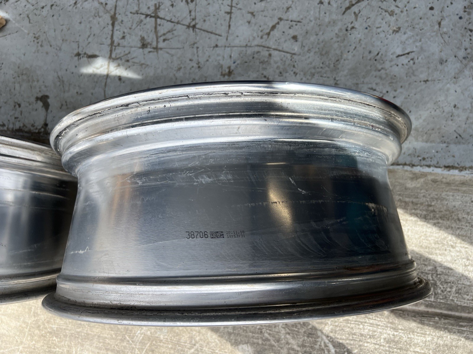 22" Rolls Royce Cullinan Forged Chrome Factory OEM Wheels 31C Set .