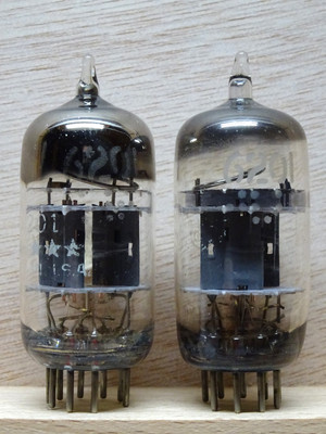 Pair: GENERAL ELECTRIC 6201 USA triple mica   balanced D - Getter Tube ( E81CC )